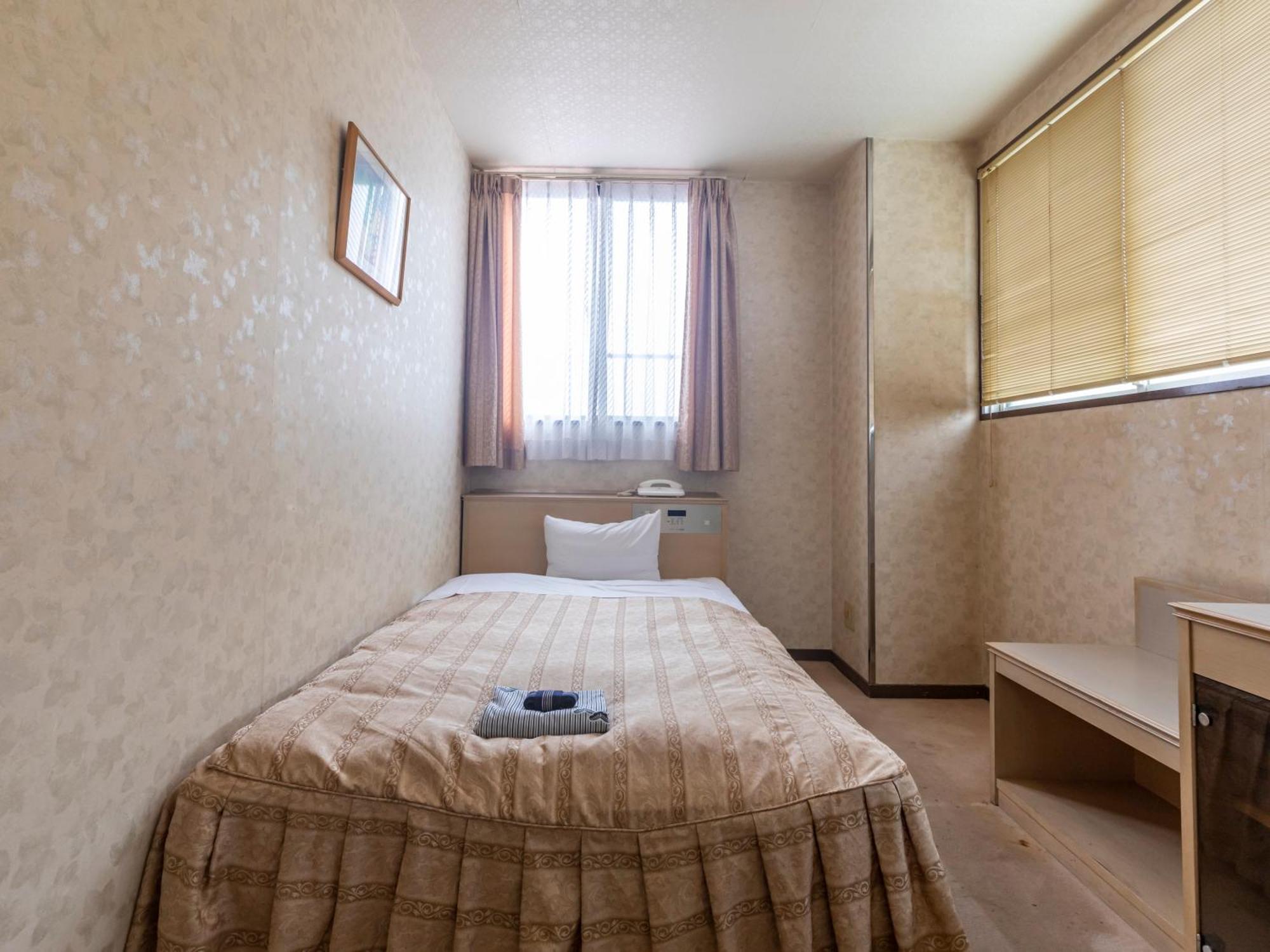Tabist Annex Matsumi Hotel Бепу Стая снимка